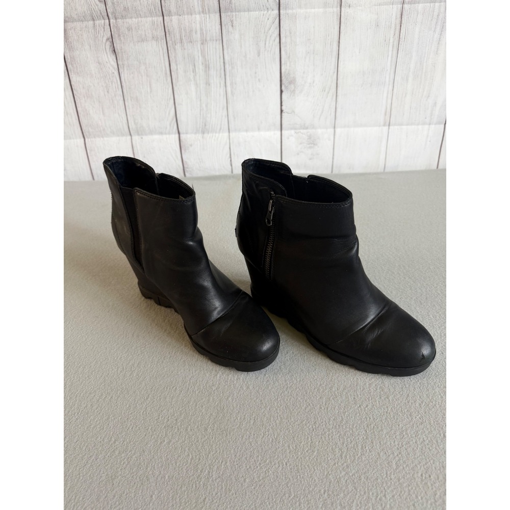 Sorel Evie Zip Black Leather Wedge Ankle Booties NL4387-010 Womens 11